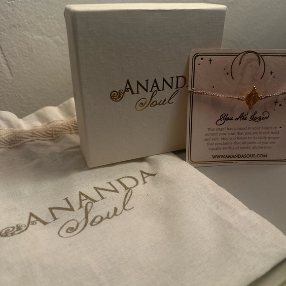 Ananda Soul Bracelet - You Are Loved - Brand New 22k Gold Plated - Picture 8 of 9
